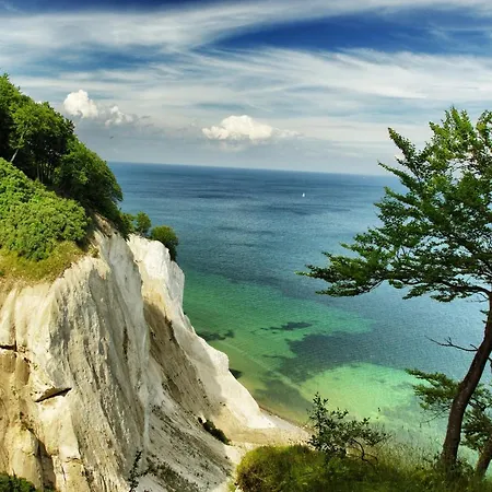 Strandhaus Ruegen - Meerblick, Sauna, Kamin & Whirlpool Prázdninový dům Baabe