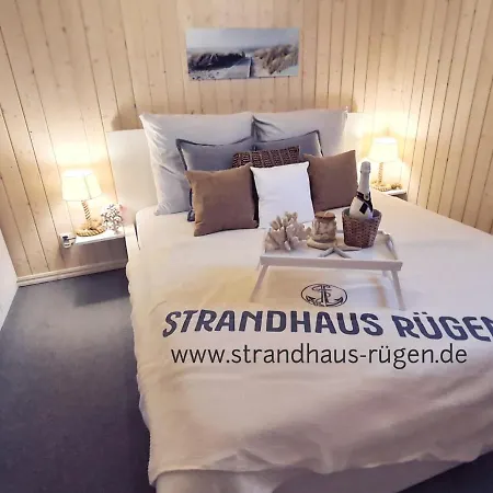 Prázdninový dům Strandhaus Ruegen - Meerblick, Sauna, Kamin & Whirlpool