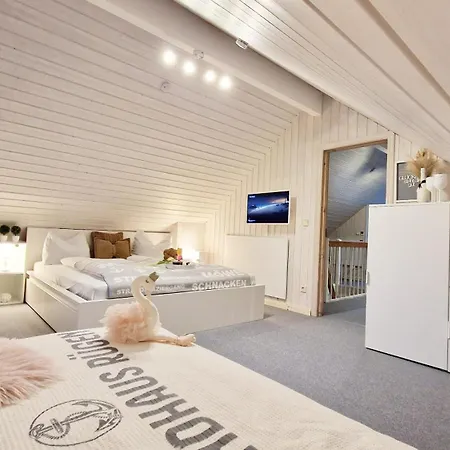 Strandhaus Ruegen - Meerblick, Sauna, Kamin & Whirlpool * バーベ