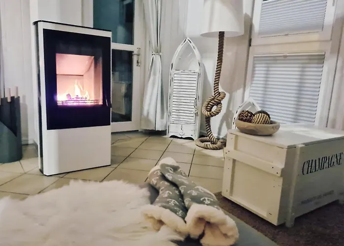 Tatil Evi Strandhaus Ruegen - Meerblick, Sauna, Kamin & Whirlpool Baabe