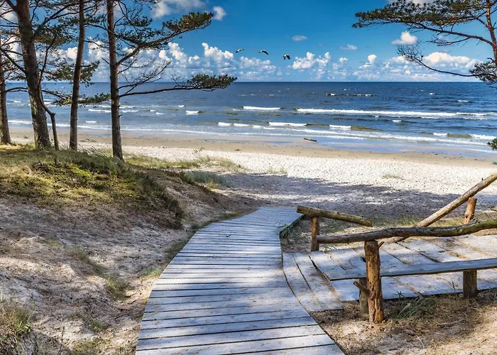 Strandhaus Ruegen - Meerblick, Sauna, Kamin & Whirlpool Baabe