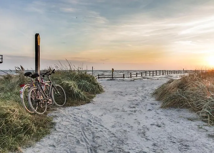 Strandhaus Ruegen - Meerblick, Sauna, Kamin & Whirlpool *