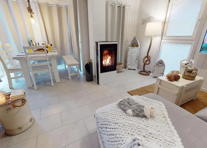 Strandhaus Ruegen - Meerblick, Sauna, Kamin & Whirlpool Tatil Evi Baabe