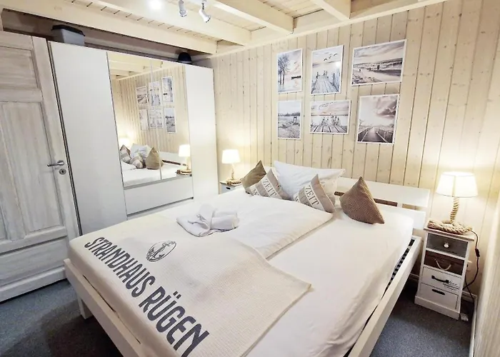 Strandhaus Ruegen - Meerblick, Sauna, Kamin & Whirlpool Tatil Evi *